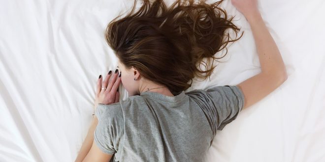 Starkes Schwitzen im Schlaf? Auf die Matratze kommt es an