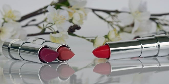 So gelingt es : 8 verschiedene Arten, Lippenstift zu tragen